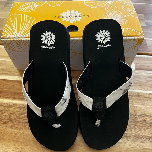 yellow box size 12 womens